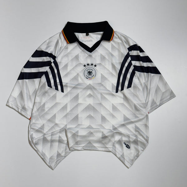 11 RUMMENIGGE 1994 GERMANY HOME KIT EMBROIDERY FIVE SLEEVE