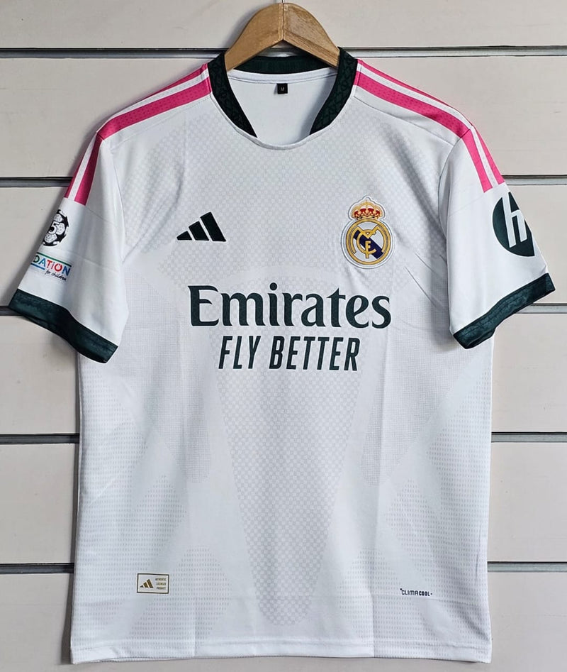8 VALVERDE 2026/27 REAL MADRID HOME KIT EMBROIDERY