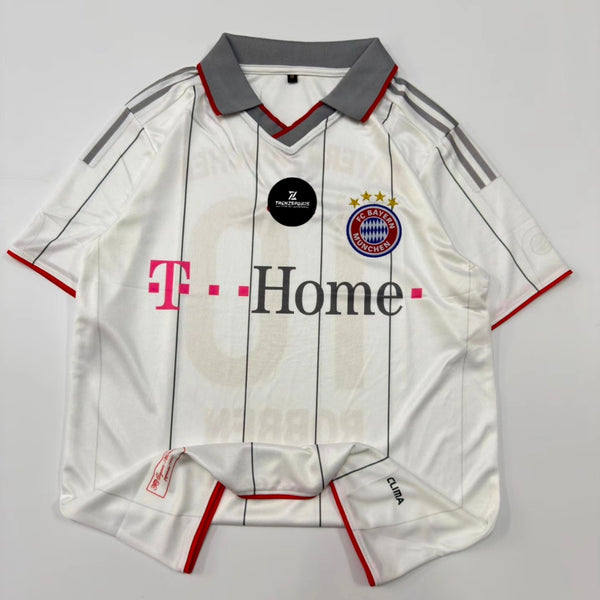 10 ROBBEN 2009/10 BAYERN MUNICH THIRD KIT POLO EMBROIDERY