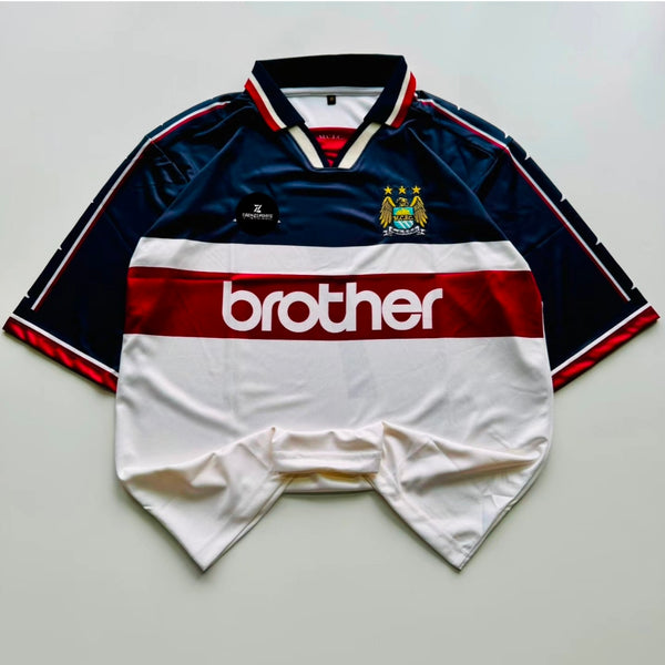 7 KINKLADZE MANCHESTER CITY 1997/98 AWAY KIT EMBROIDERY