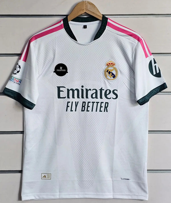 8 VALVERDE 2026/27 REAL MADRID HOME KIT EMBROIDERY